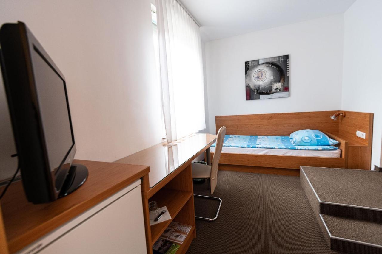 Apartmaji In Sobe Ramar Straza 外观 照片